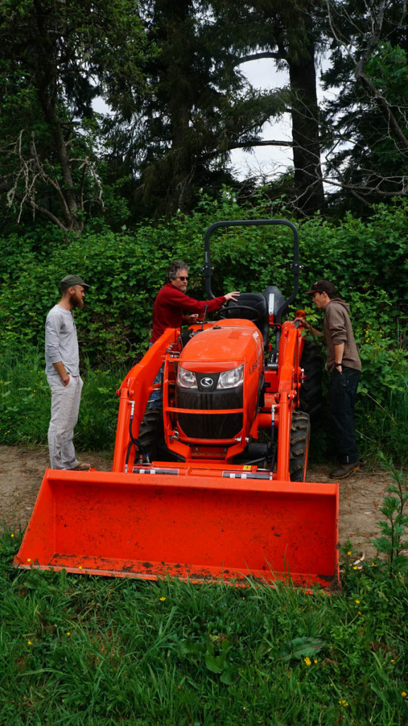 AGM2016-tractor