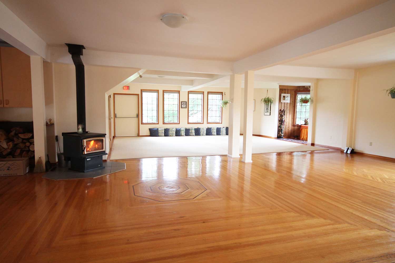 Satsang Room at The Salt Spring Centre of Yoga retreat rental space