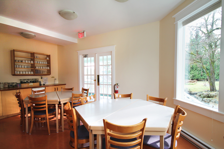 Program House dining room